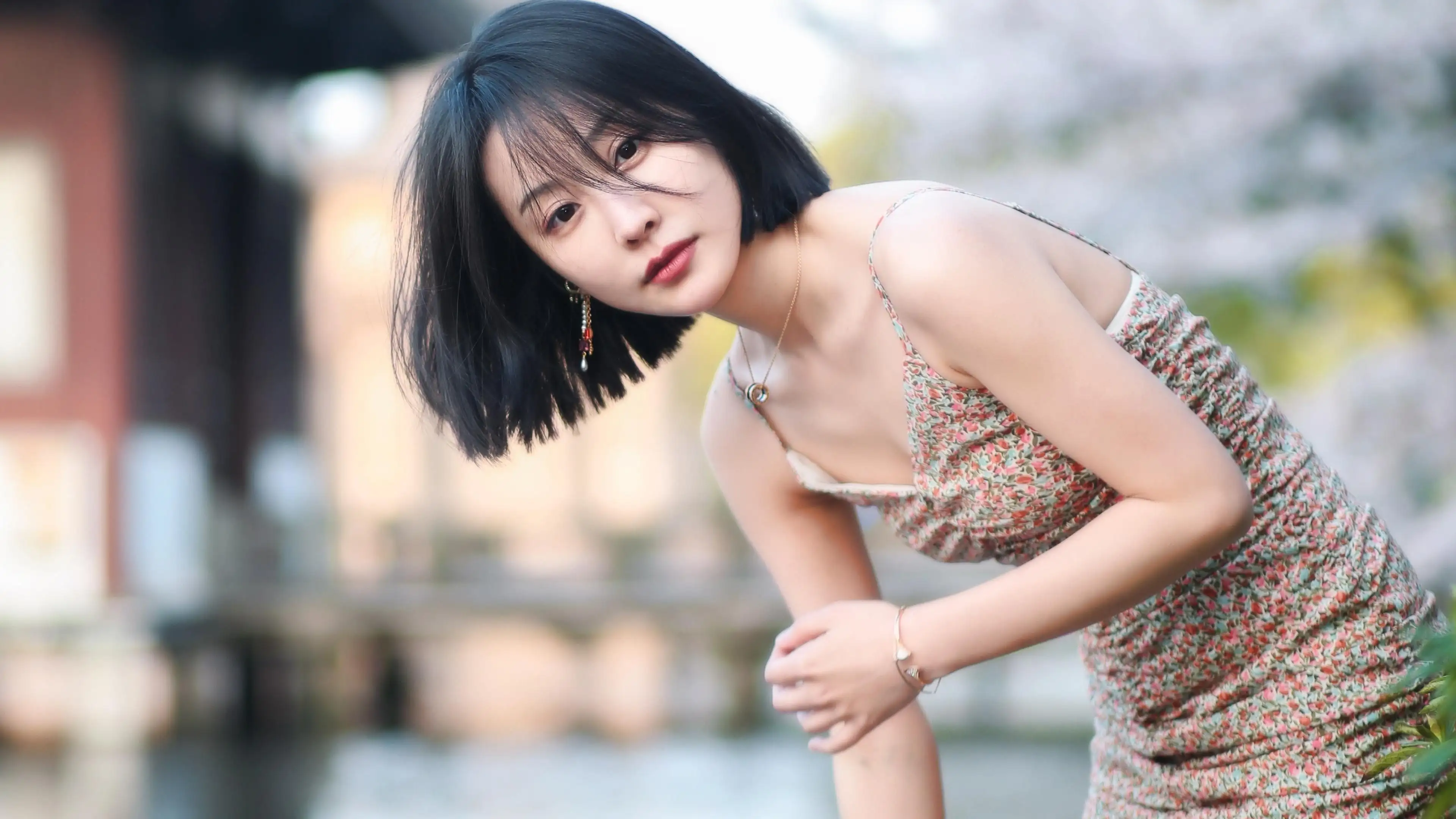 图木舒克成都伴游小姐姐雅美