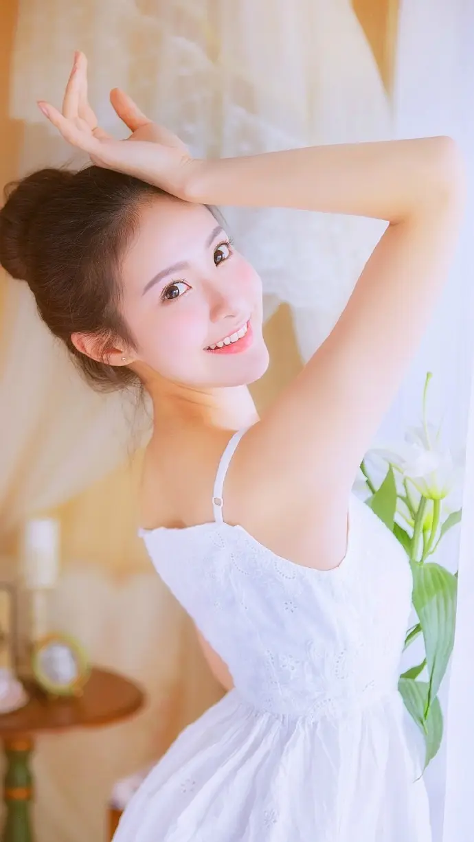 图木舒克桂林私人伴游佳琪的联系方式