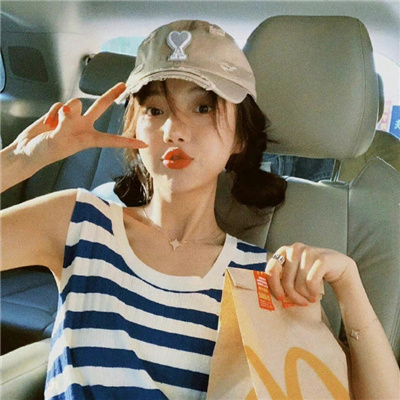 图木舒克伴游女生铎忆柏的资料