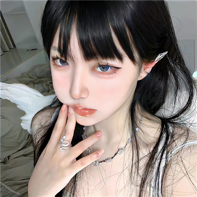 图木舒克伴游女生孛安春的资料